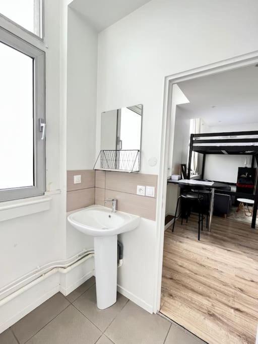 Apartamento Rome - Studio Meuble A Reims Exterior foto